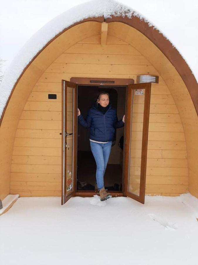 La Cabane De Tic Et Tac Hotell Tailles Exteriör bild