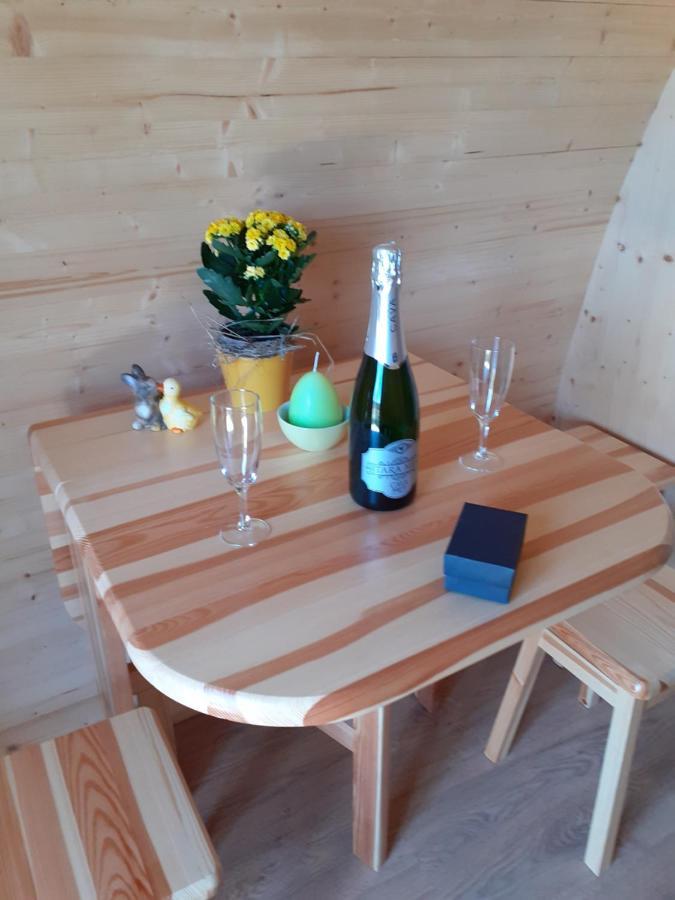 La Cabane De Tic Et Tac Hotell Tailles Exteriör bild